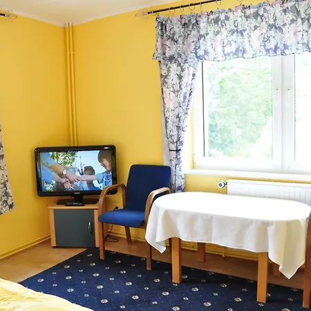 Rezydencja Karnat Privatunterkunft *